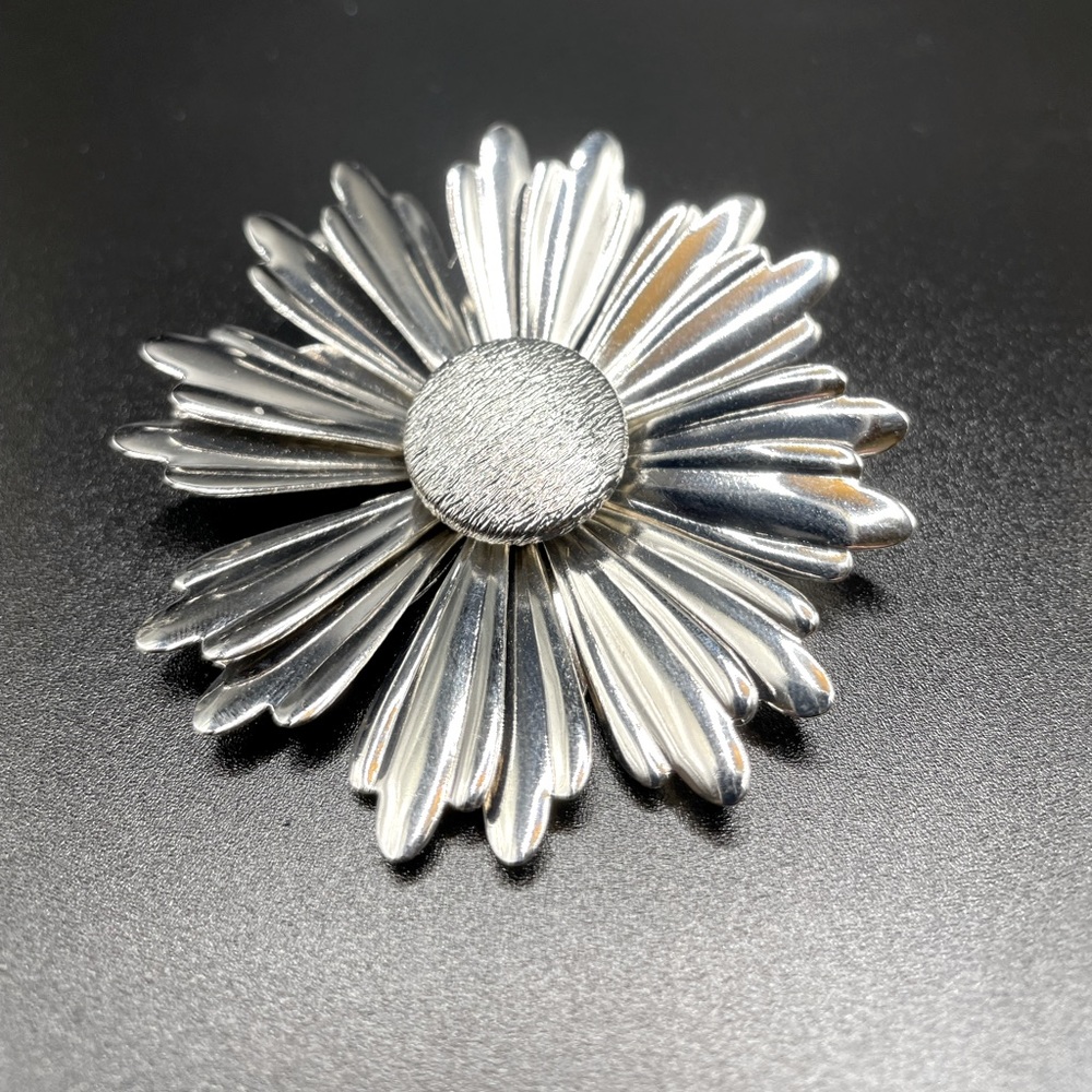 Vintage Sarah Coventry|1969|Silvertone|Sunflower Pin